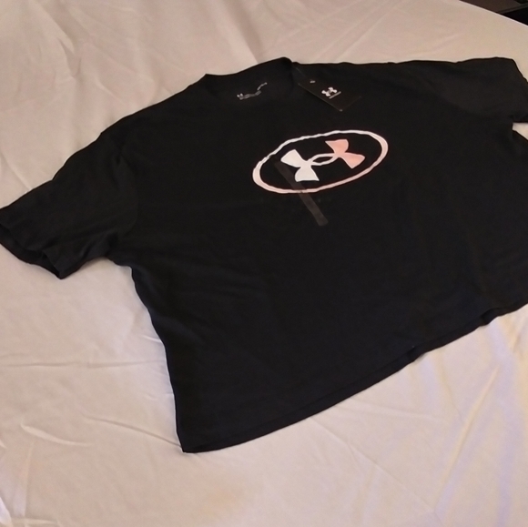 Under Armour Tops - Under Armour Women's shirt
